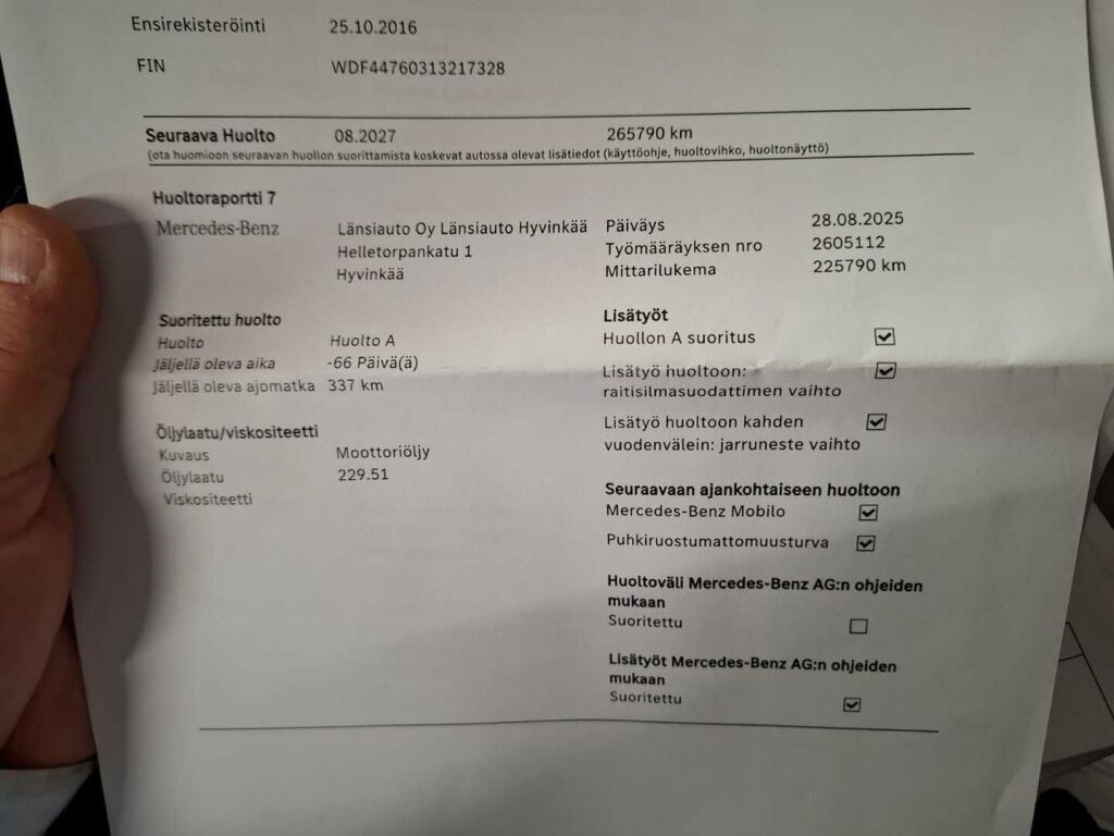 Mercedes-Benz Vito 2017 Ruskea (beige)