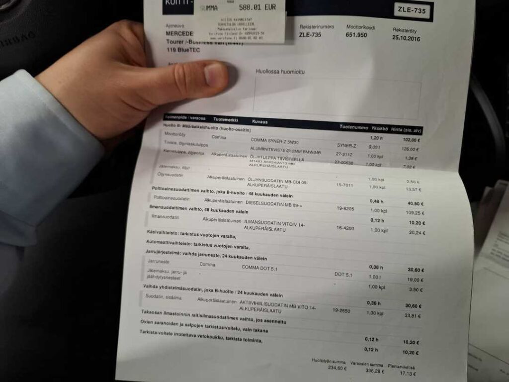 Mercedes-Benz Vito 2017 Ruskea (beige)