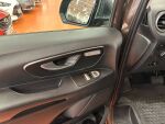 Mercedes-Benz Vito 2017 Ruskea (beige)