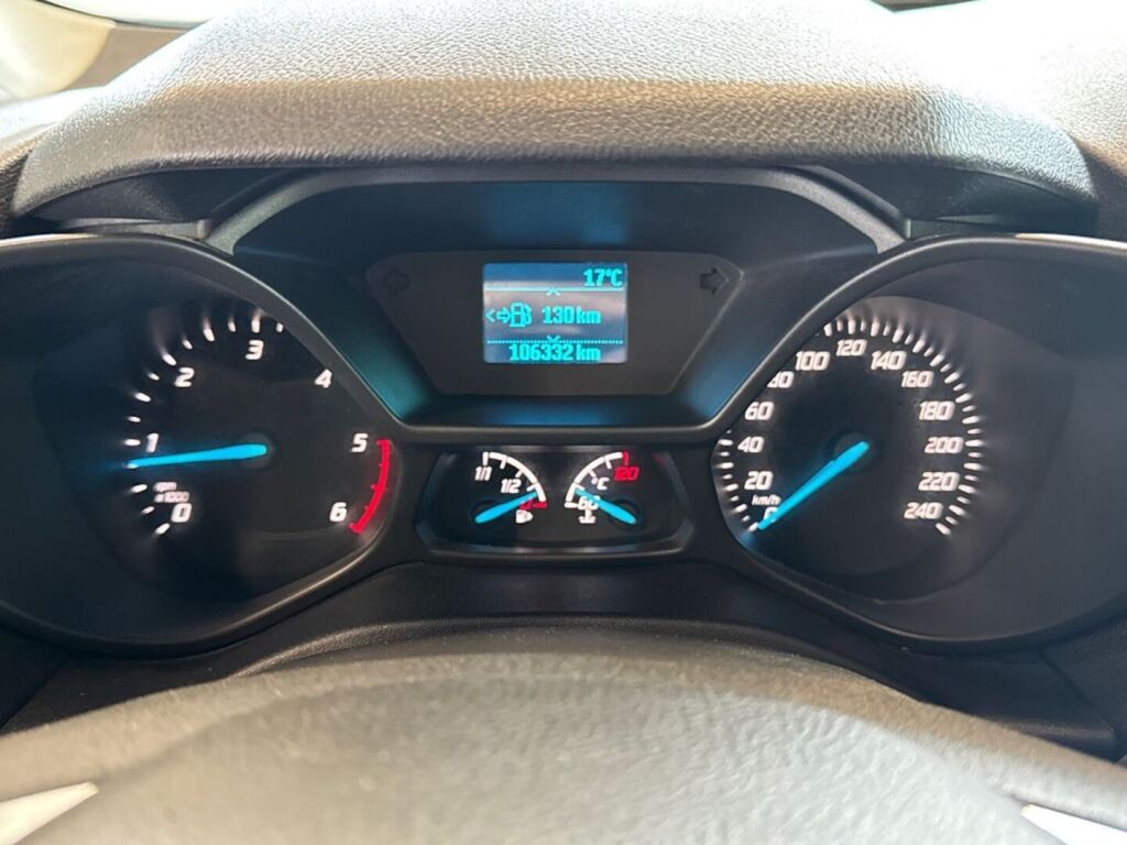 Ford Tourneo Connect 2016 Valkoinen