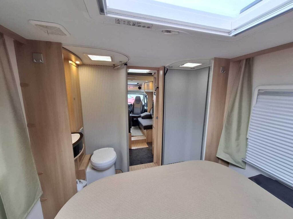 Dethleffs Globe4 T 7151-4 2016 Valkoinen