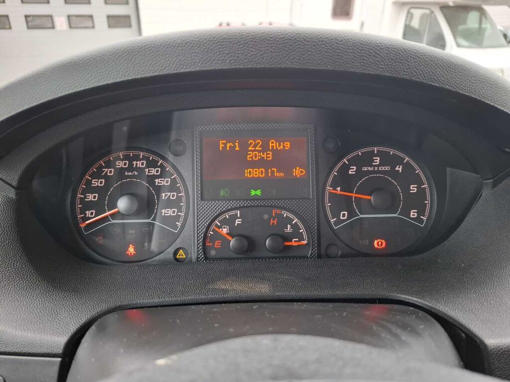 Dethleffs Globe4 T 7151-4 2016 Valkoinen