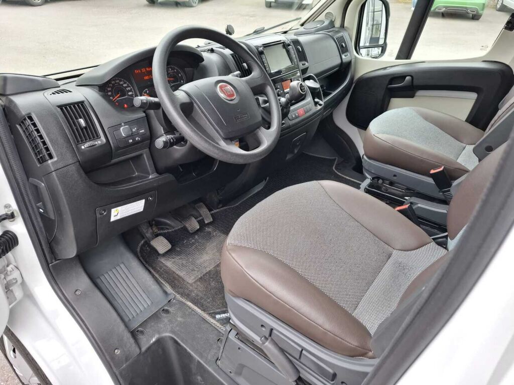 Dethleffs Globe4 T 7151-4 2016 Valkoinen