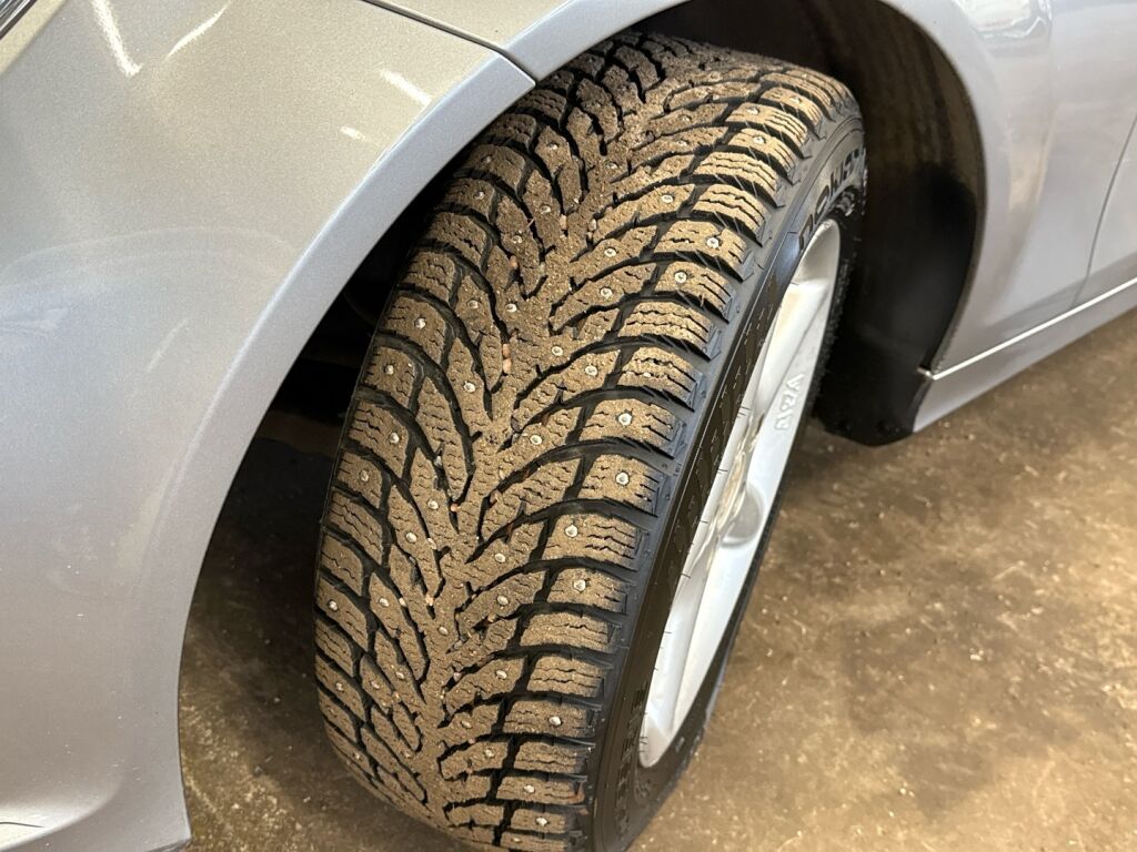 Mercedes-Benz C 2013 Harmaa