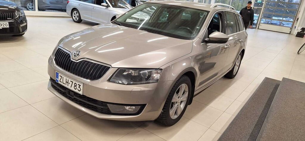 Skoda Octavia 2016 Ruskea (beige)