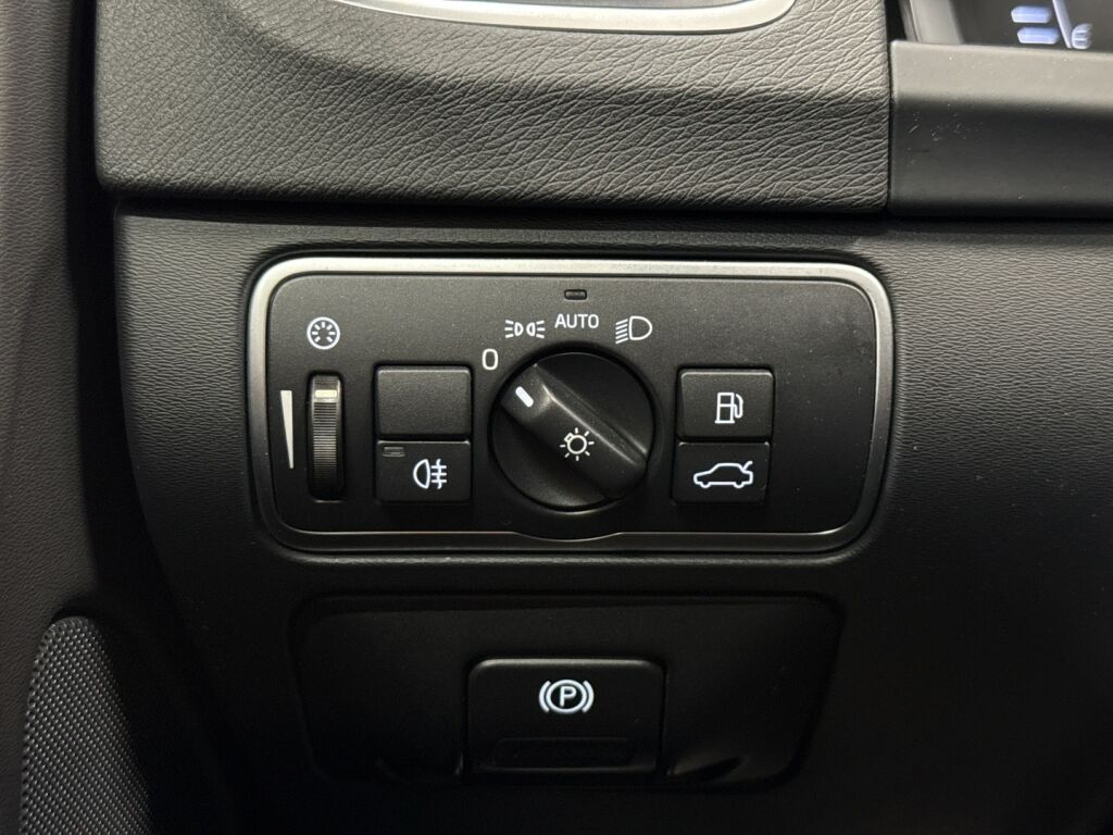 Volvo V60 2016 Harmaa