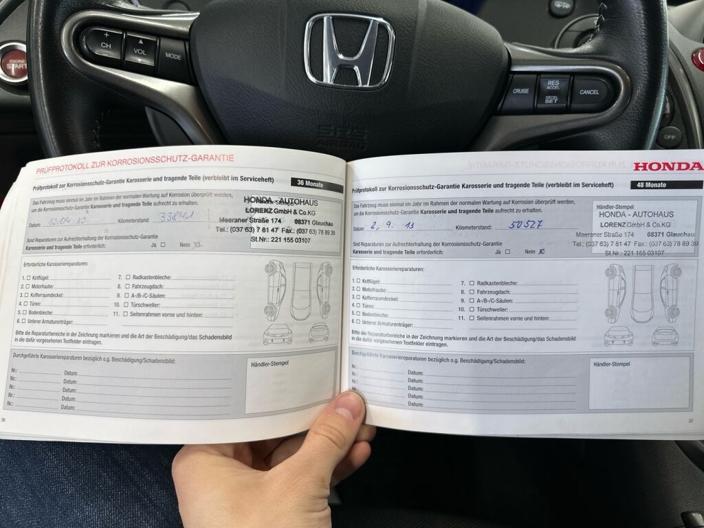 Honda Civic 2009 Punainen