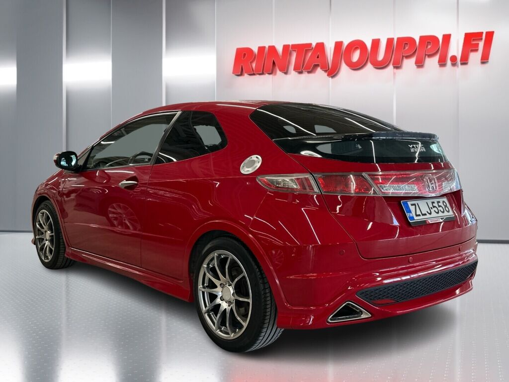 Honda Civic 2009 Punainen