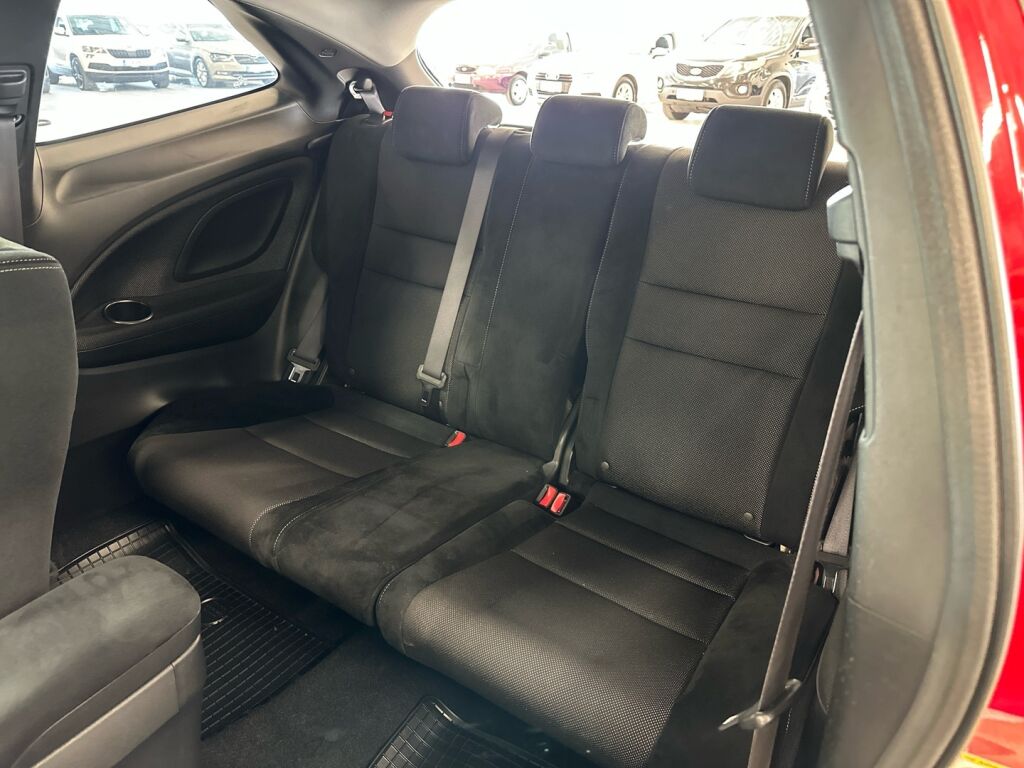 Honda Civic 2009 Punainen