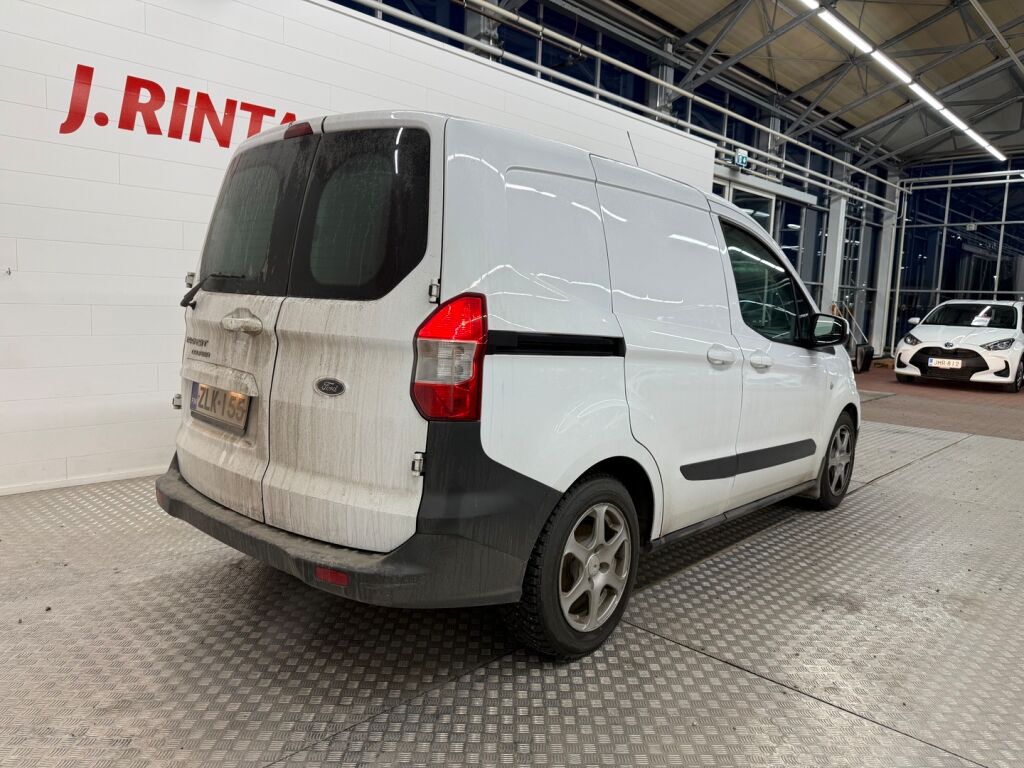 Ford Transit Courier 2017 Valkoinen