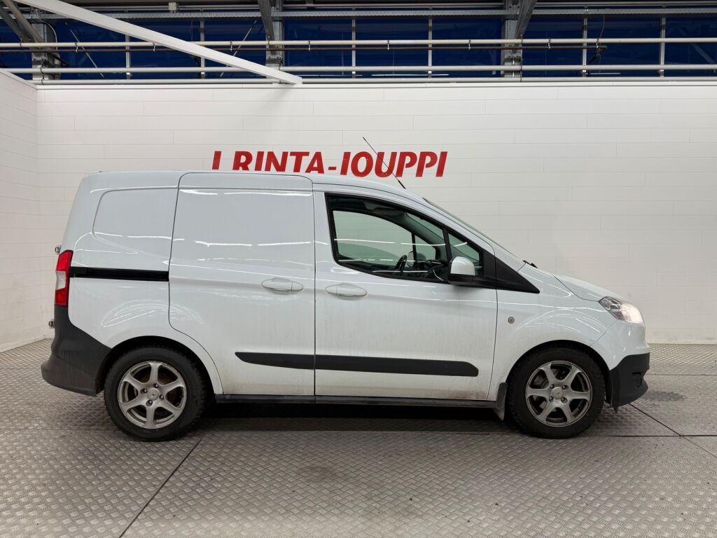 Ford Transit Courier 2017 Valkoinen