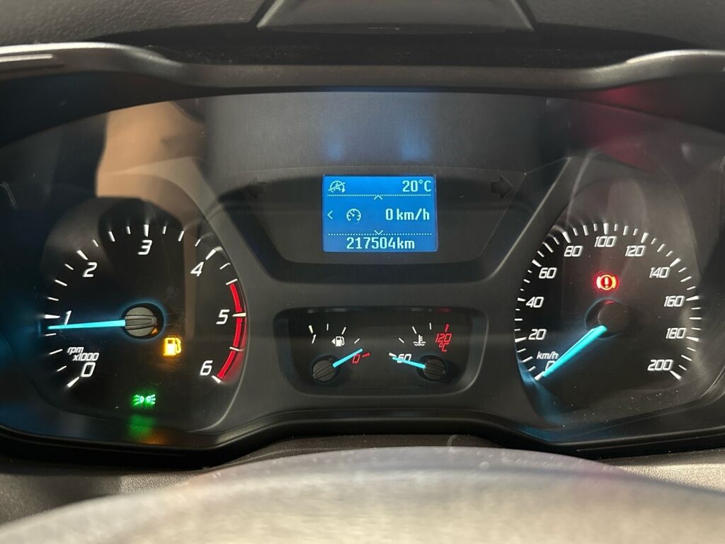 Ford Transit 2016 Musta