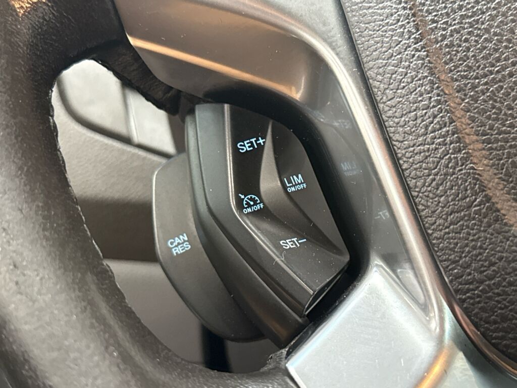 Ford Transit 2016 Musta