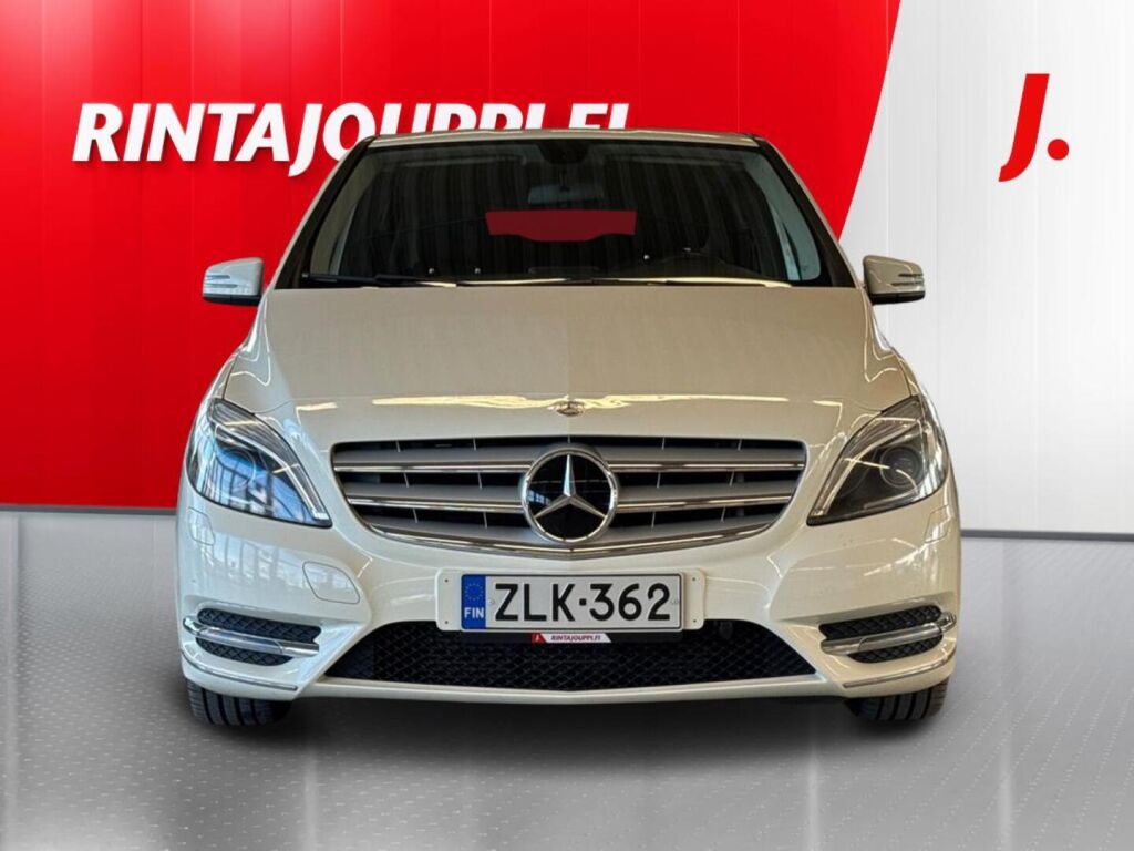Mercedes-Benz B 2014 Valkoinen