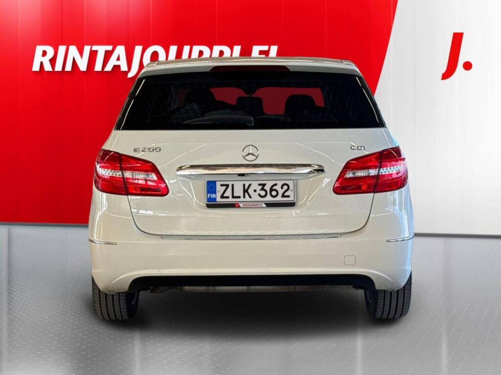 Mercedes-Benz B 2014 Valkoinen