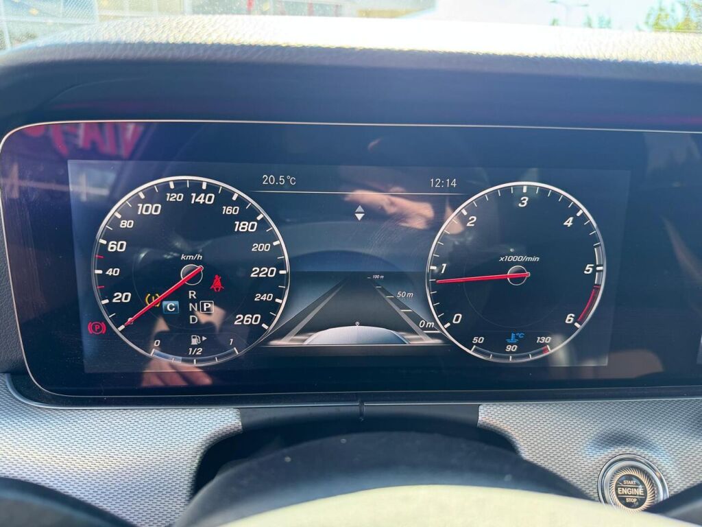 Mercedes-Benz E 2016 Harmaa