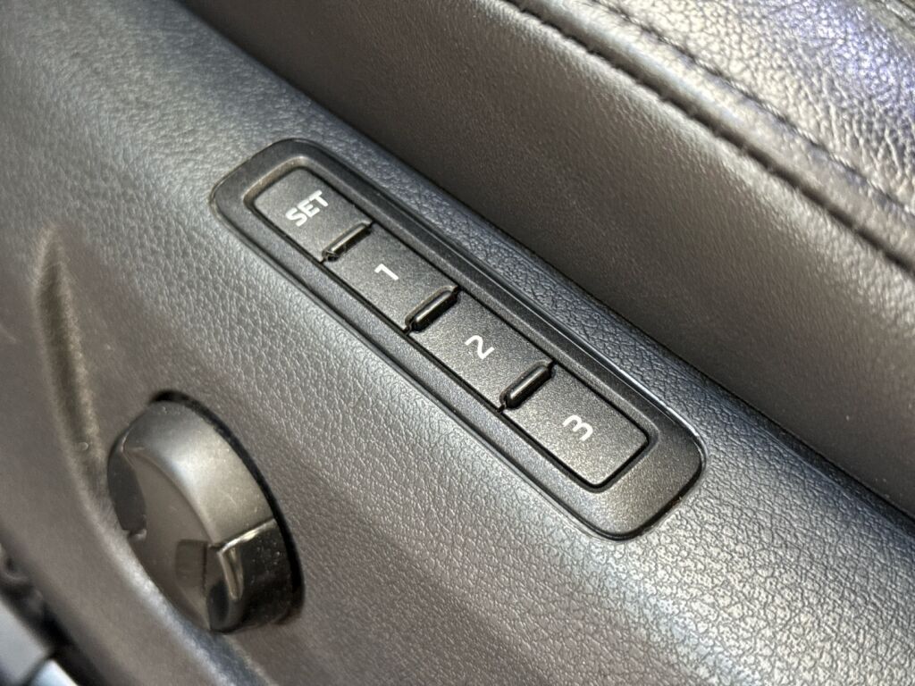 Skoda Superb 2016 Valkoinen