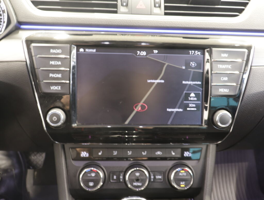 Skoda Superb 2016 Valkoinen