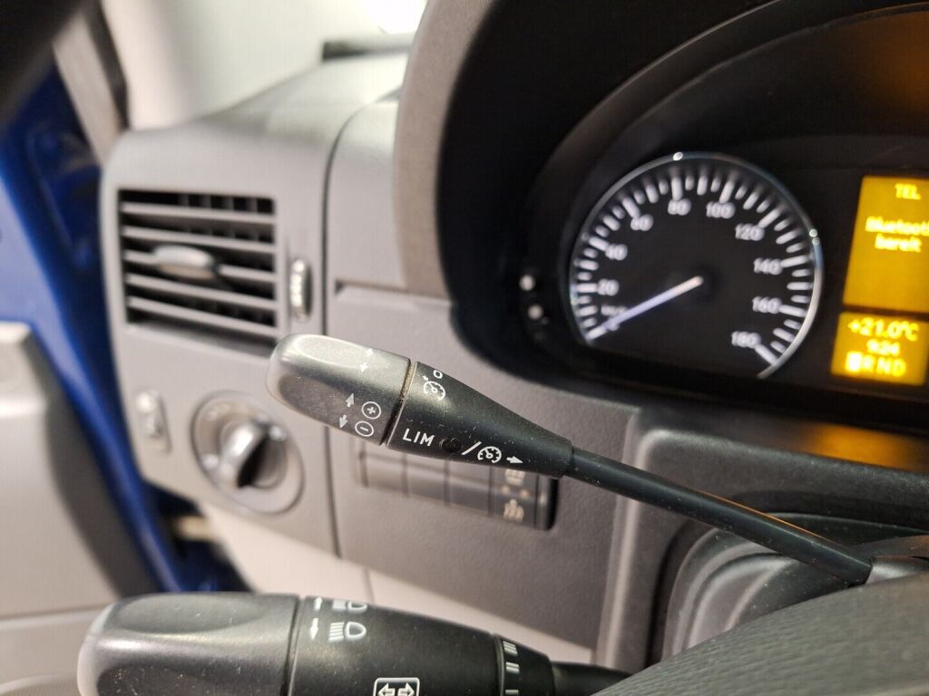 Mercedes-Benz Sprinter 2013 Sininen