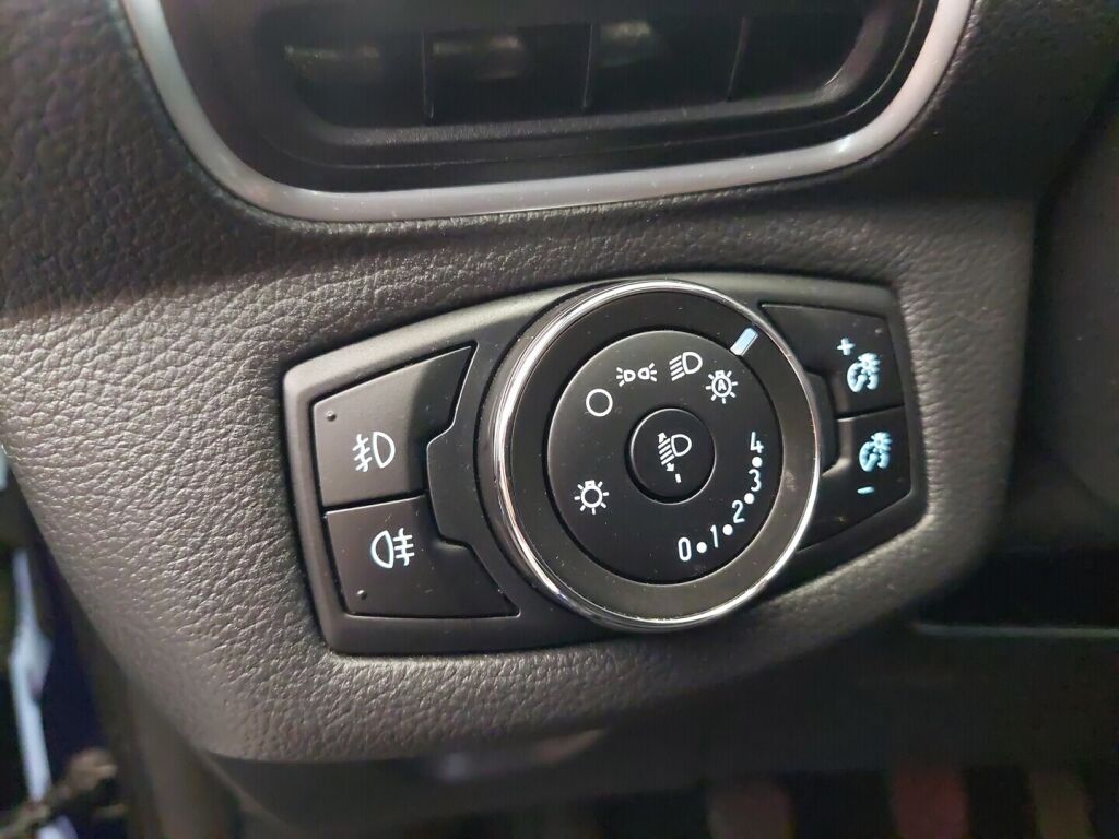 Ford B-Max 2017 Sininen