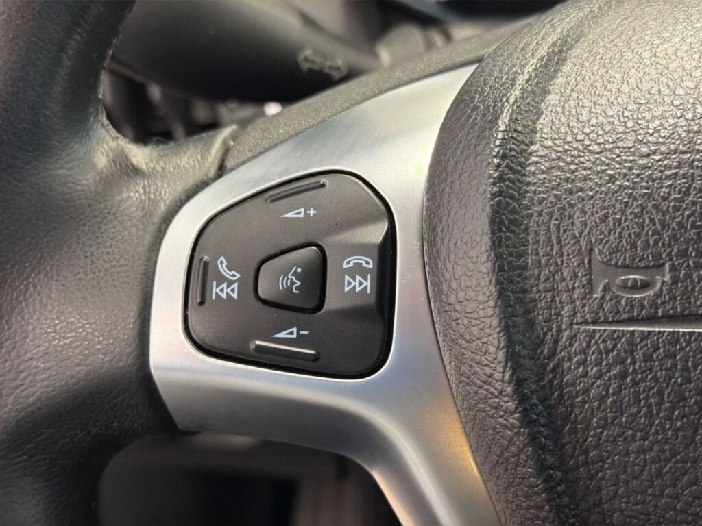 Ford B-Max 2017 Sininen