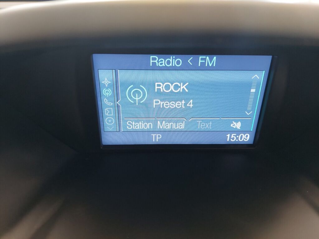 Ford B-Max 2017 Sininen