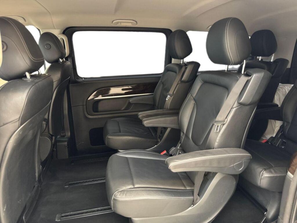 Mercedes-Benz A 2017 Musta