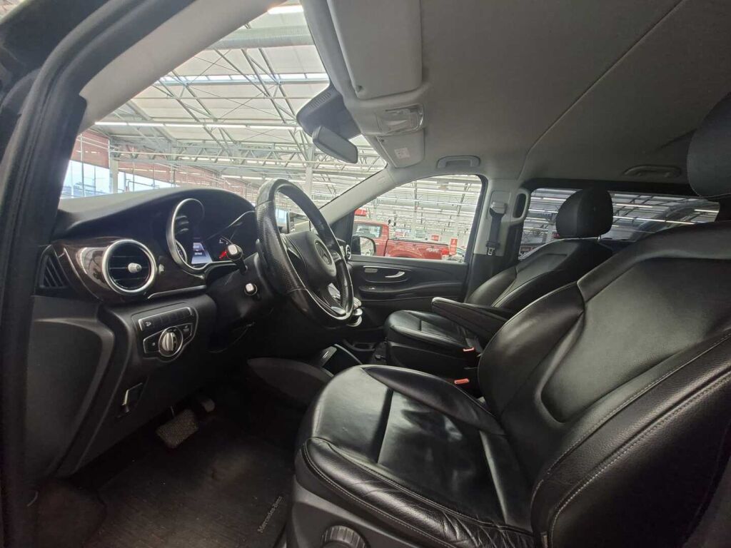 Mercedes-Benz A 2017 Musta