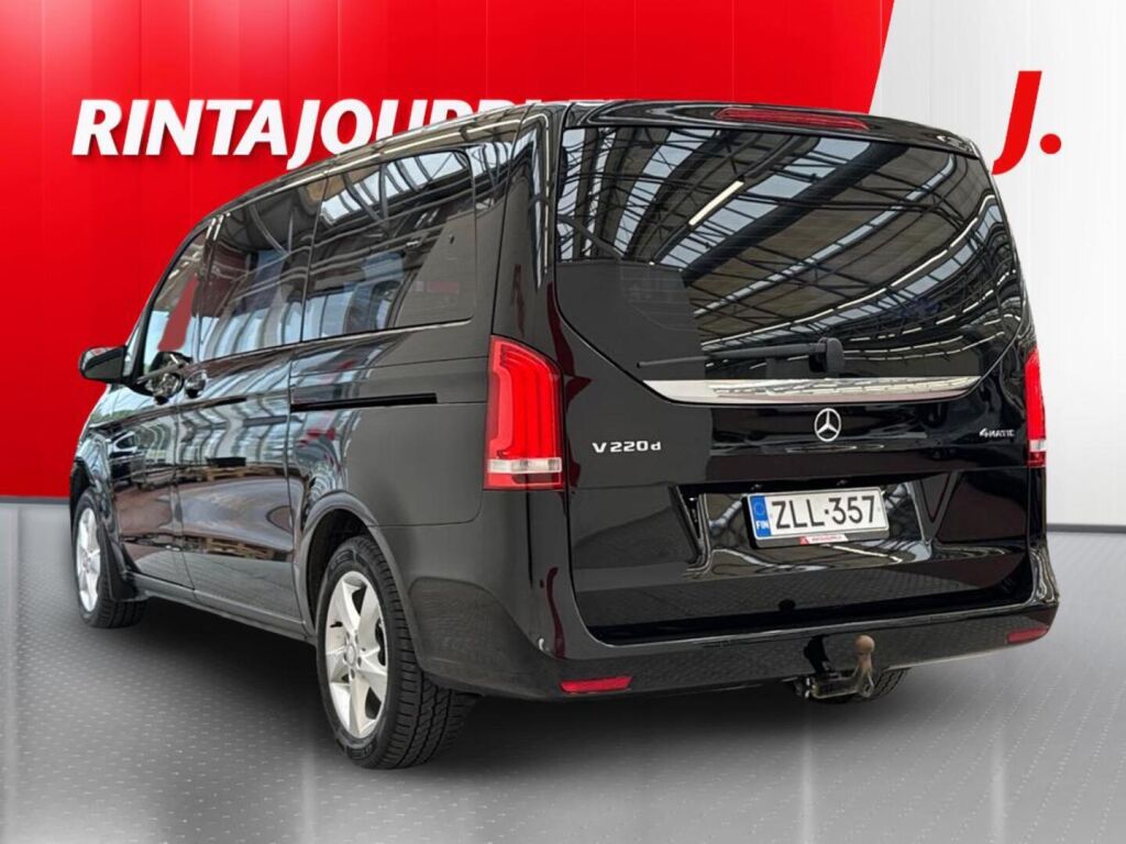 Mercedes-Benz A 2017 Musta
