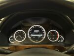 Mercedes-Benz E 2012 Ruskea (beige)