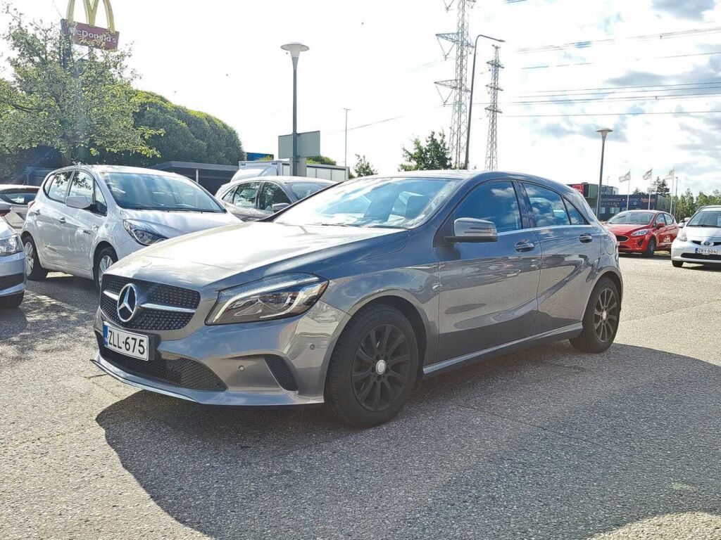 Mercedes-Benz A 2017 Harmaa