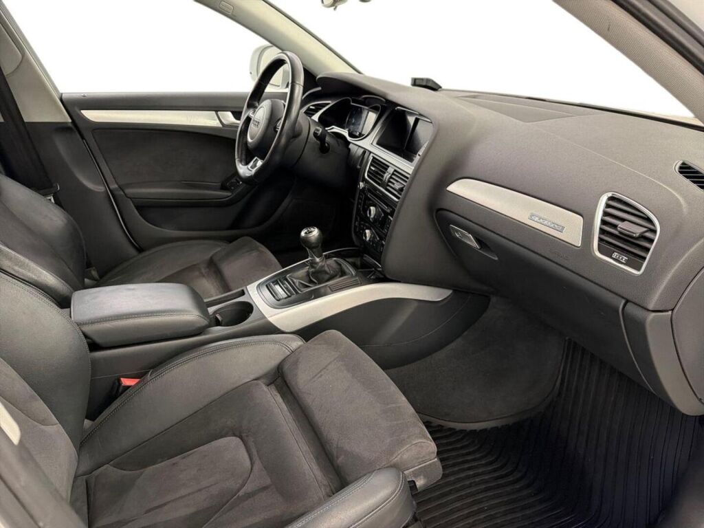 Audi A4 allroad quattro 2012 Valkoinen