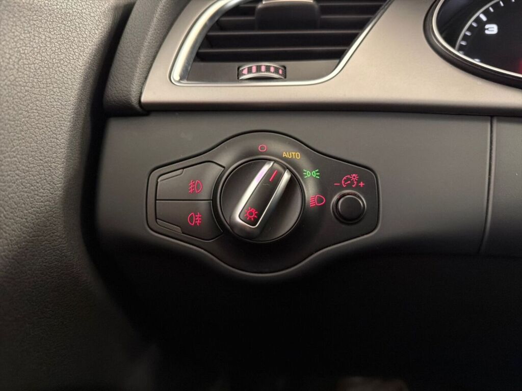 Audi A4 allroad quattro 2012 Valkoinen