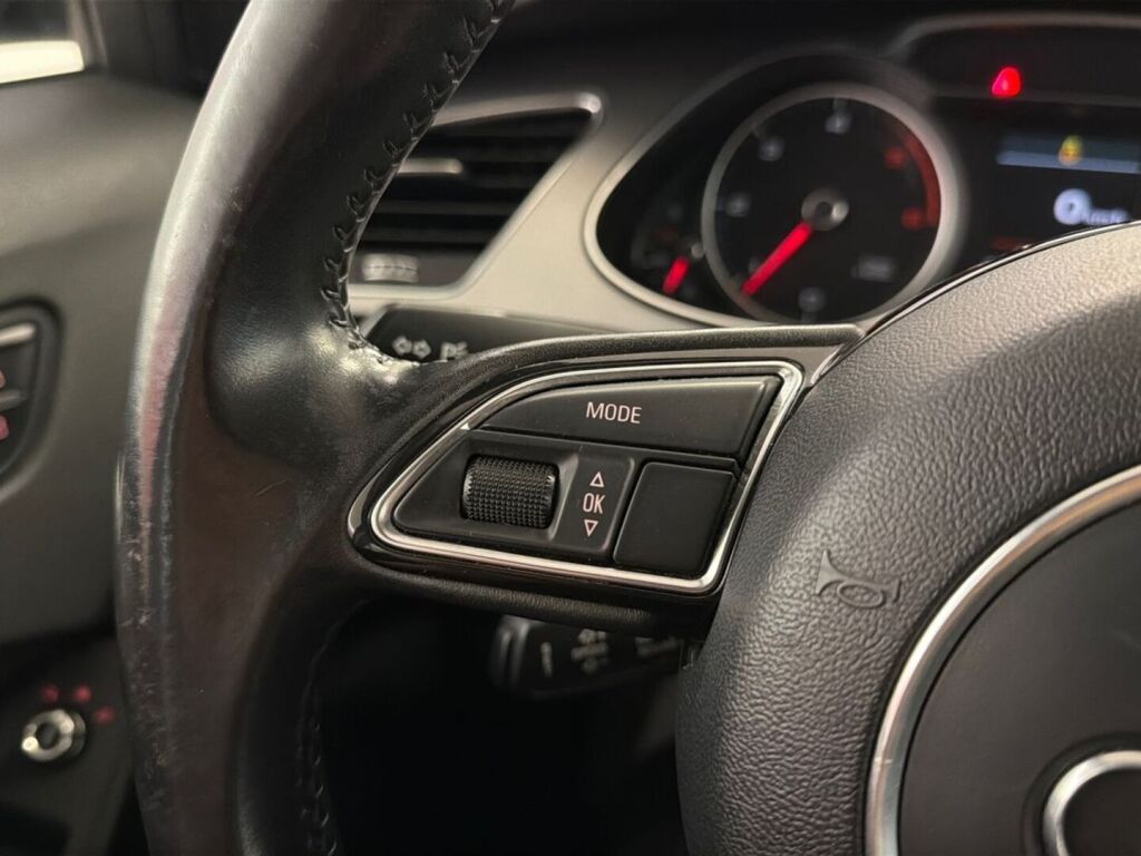 Audi A4 allroad quattro 2012 Valkoinen