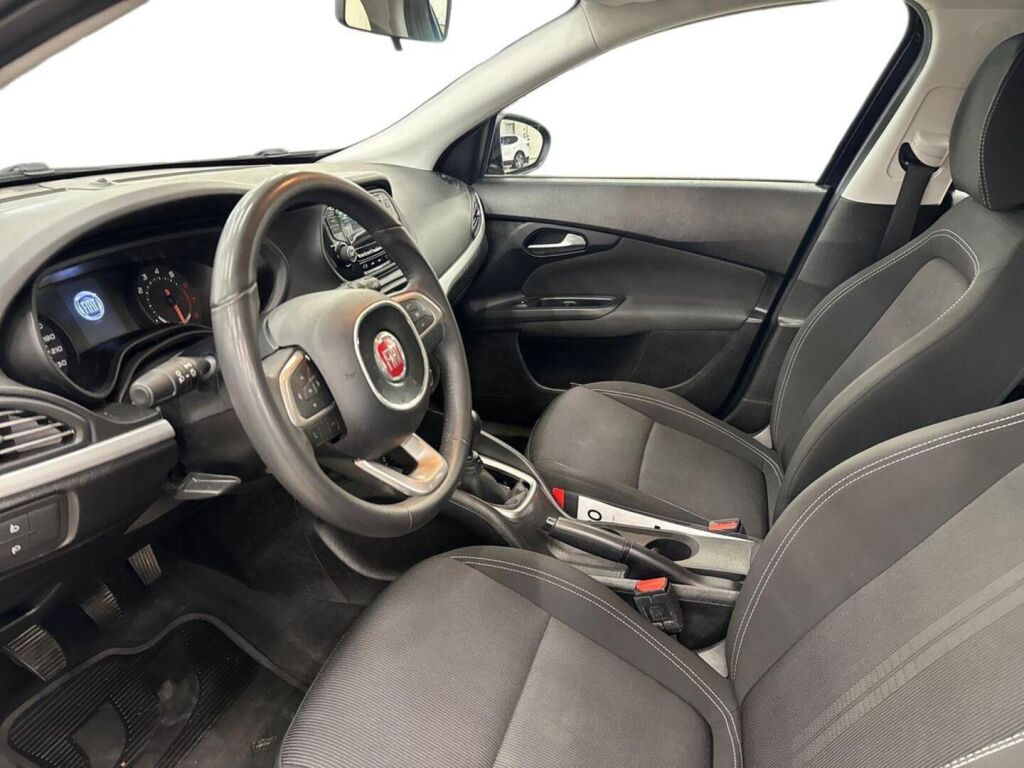 Fiat Tipo 2017 Musta