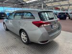 Toyota Auris 2017 Harmaa
