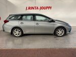 Toyota Auris 2017 Harmaa