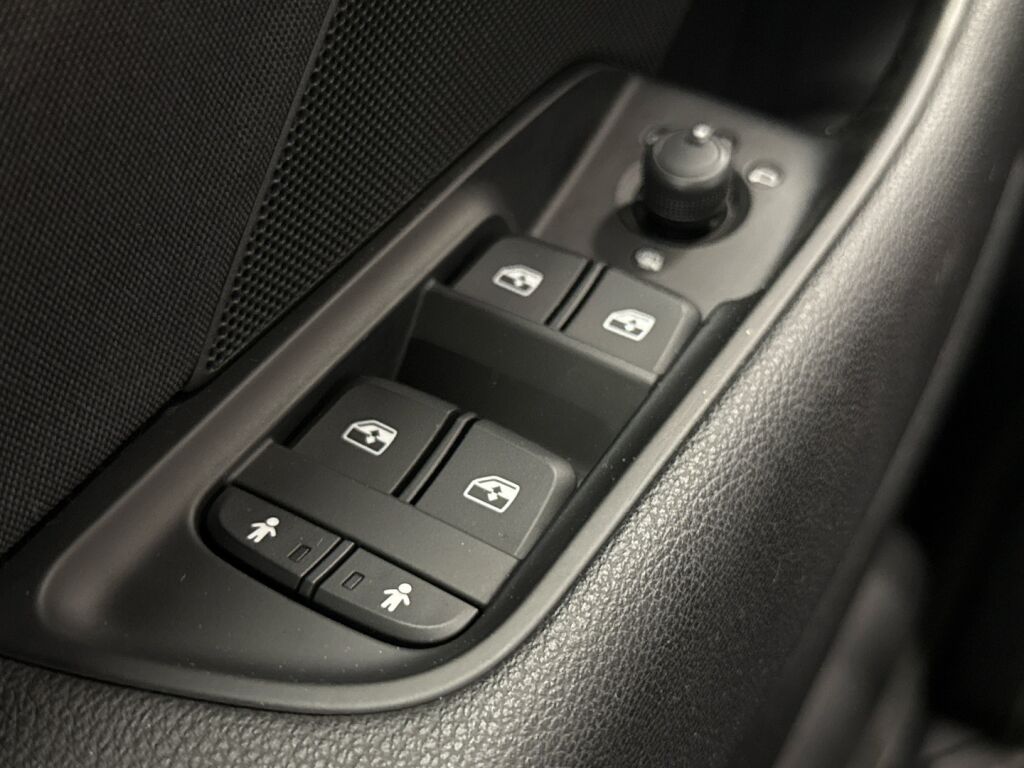 Audi A3 2017 Harmaa