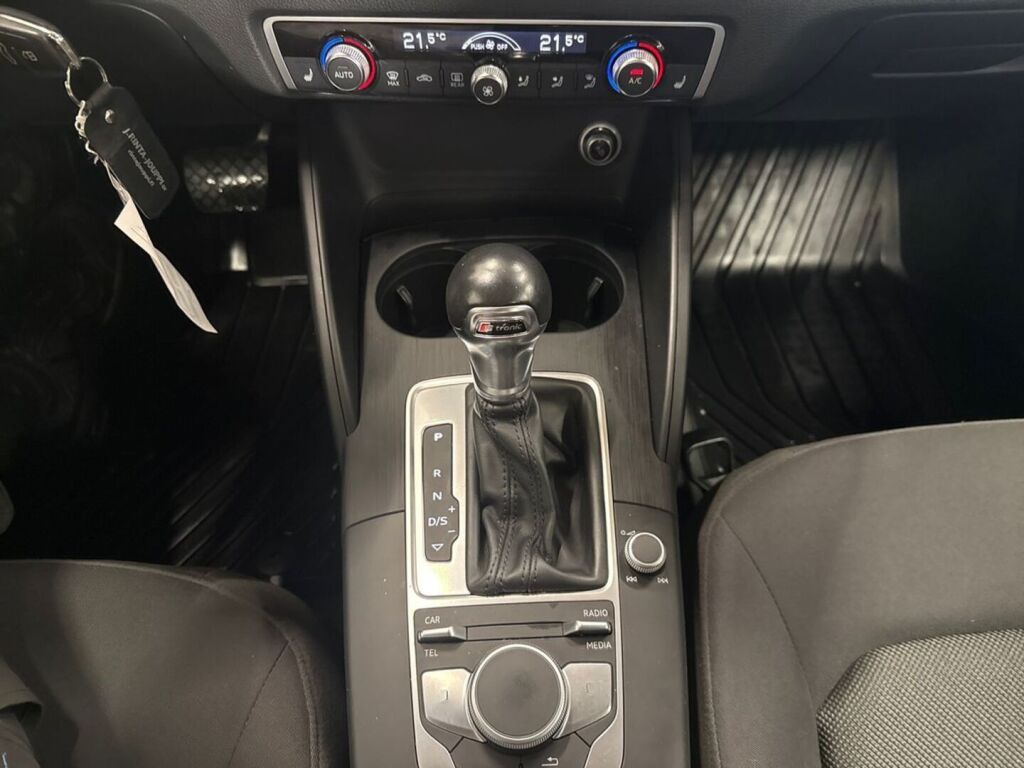 Audi A3 2017 Harmaa