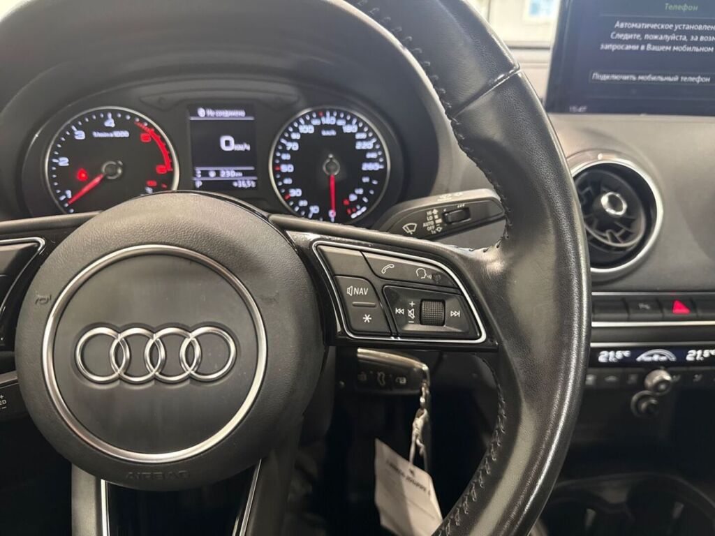 Audi A3 2017 Harmaa