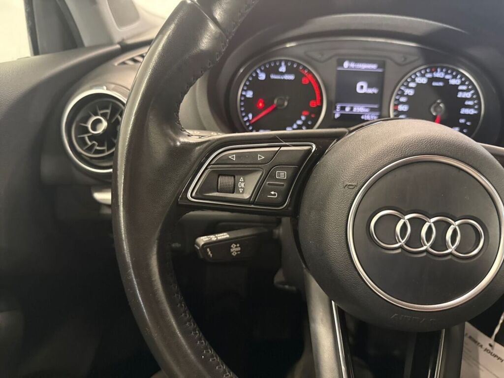 Audi A3 2017 Harmaa