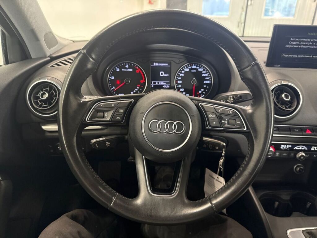 Audi A3 2017 Harmaa