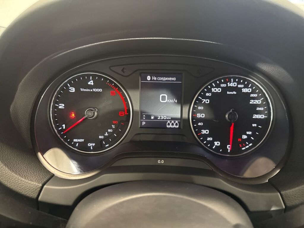 Audi A3 2017 Harmaa