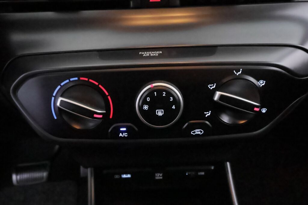 Hyundai i20 Hatchback 2021 Sininen