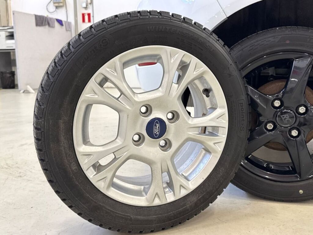 Ford Fiesta 2017 Valkoinen