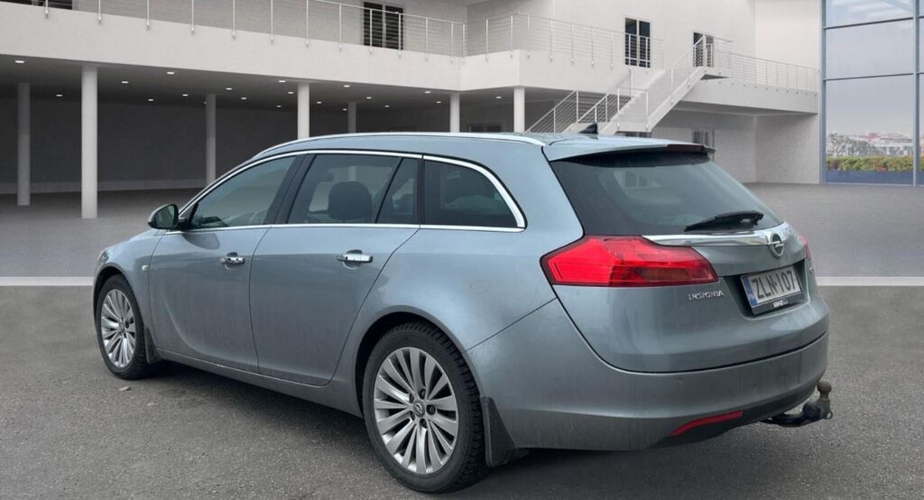 Opel Insignia 2013 Harmaa