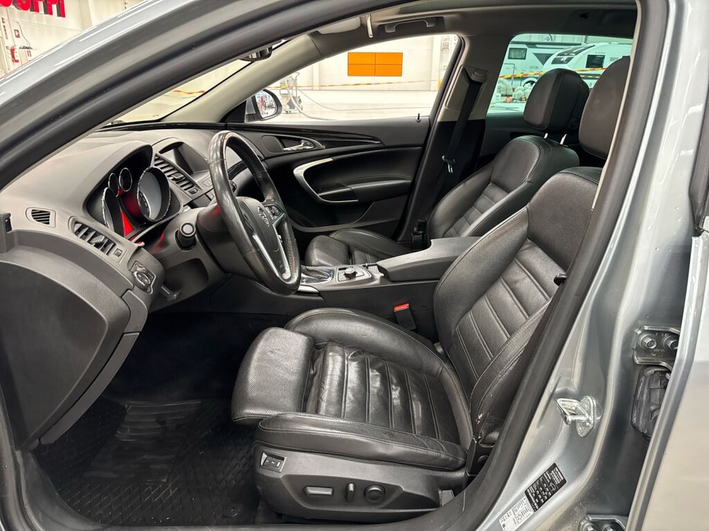 Opel Insignia 2013 Harmaa