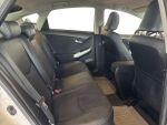 Toyota Prius PHEV 2012 Valkoinen