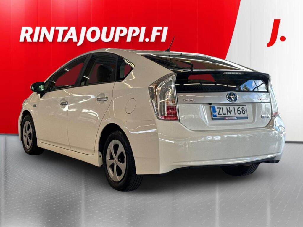Toyota Prius PHEV 2012 Valkoinen