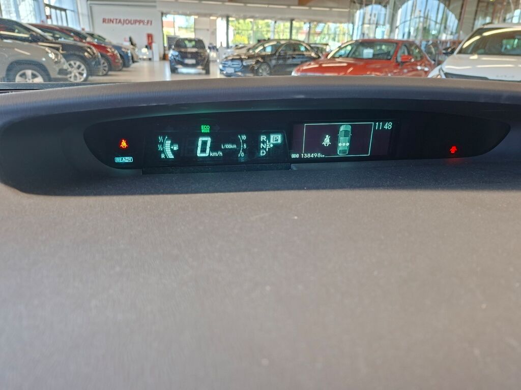 Toyota Prius PHEV 2012 Valkoinen